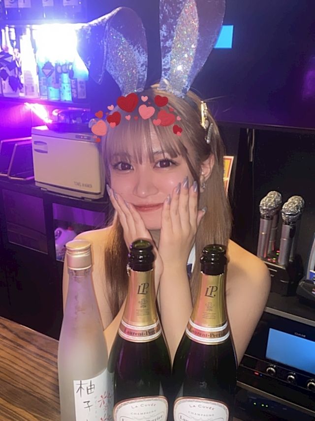 くみ4(LoungeBAR Canan(カナン) 神楽坂店:神楽坂、飯田橋/LoungeBAR)